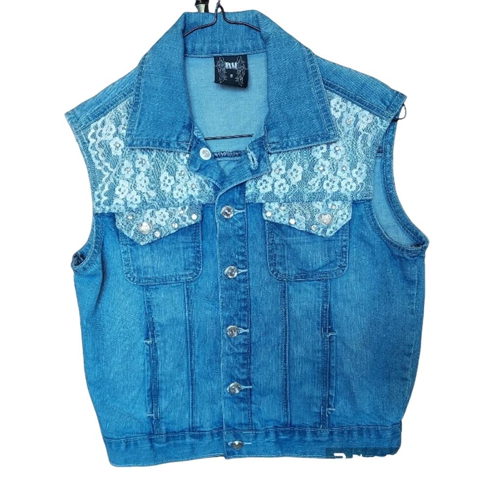 Women's RU Apparel Button Denim Vest with Lace and Rhinestone Accents Size Small